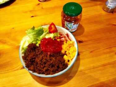 料理が苦手な男性が彼女や家族にごちそうする簡単絶品料理3選（家事分担克服編）